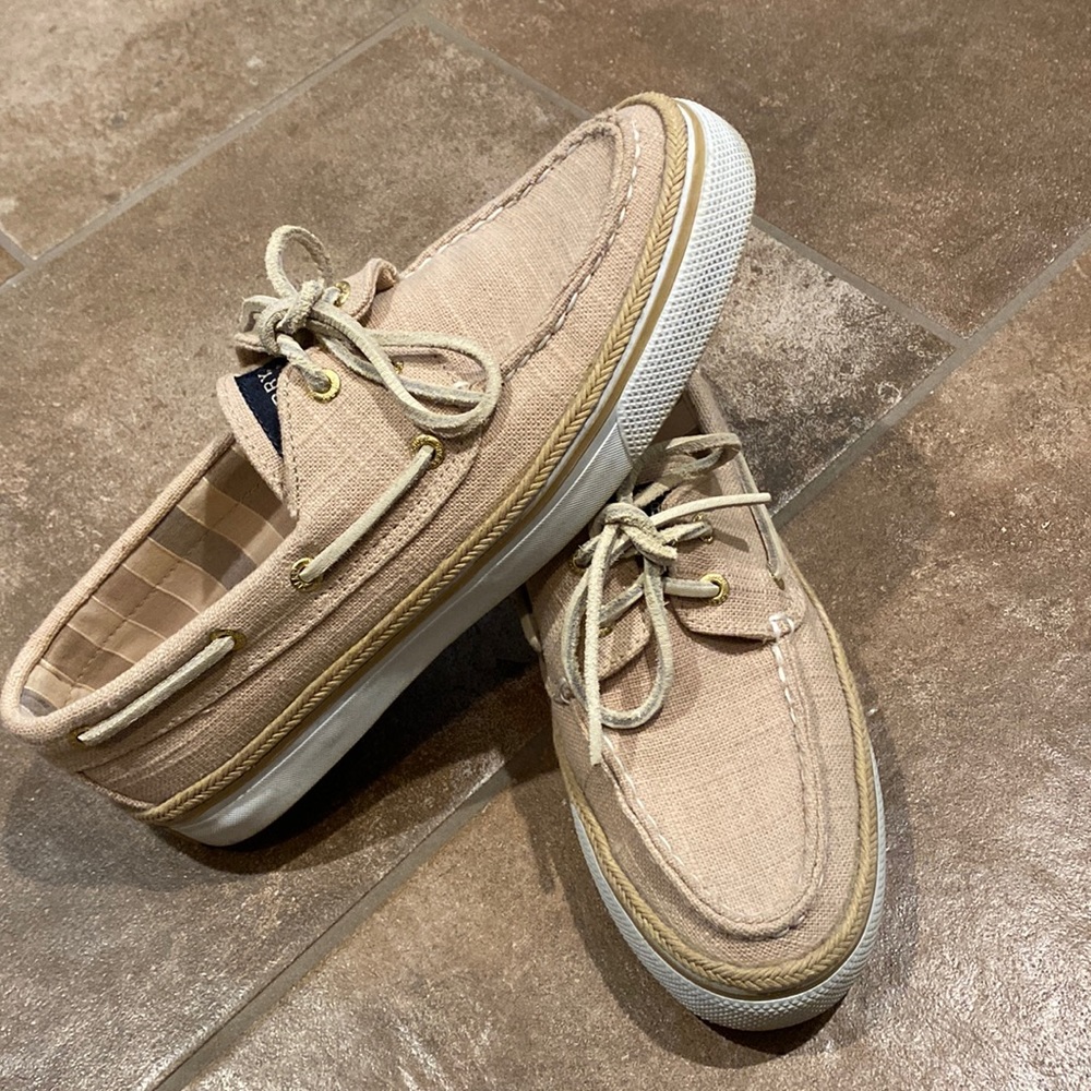 Sperry boat shoes